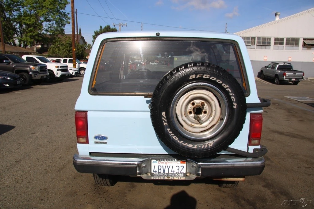 1986 Ford Bronco II - Image 6 of 24