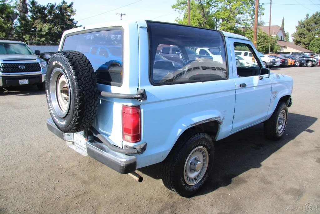 1986 Ford Bronco II - Image 7 of 24