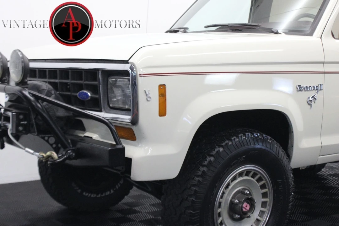 1986 Ford Bronco II - Image 9 of 31