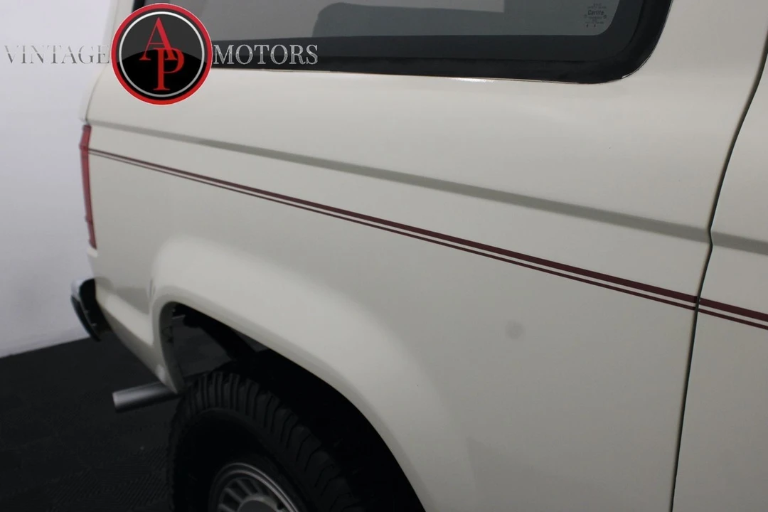 1986 Ford Bronco II - Image 17 of 31
