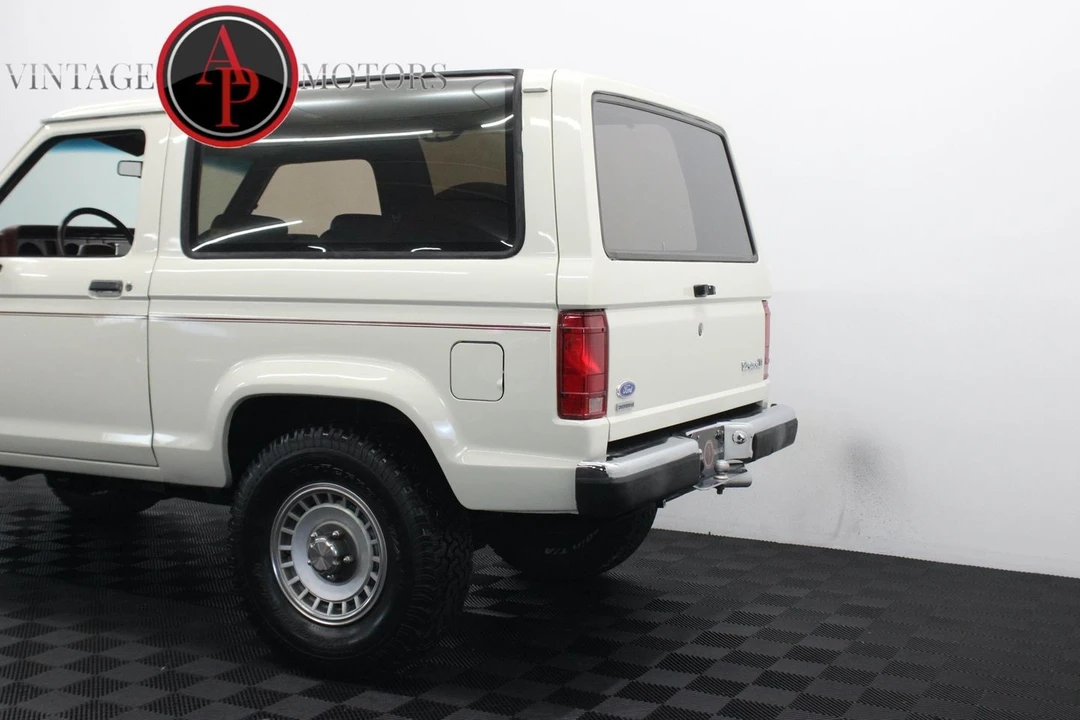 1986 Ford Bronco II - Image 15 of 31