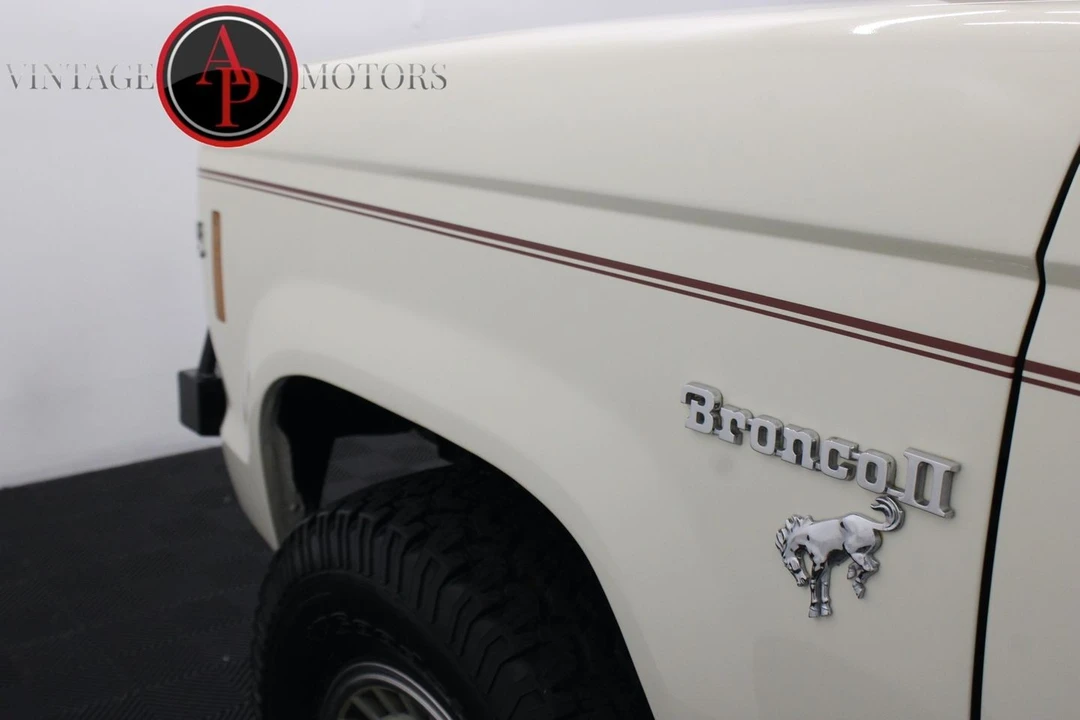 1986 Ford Bronco II - Image 21 of 31
