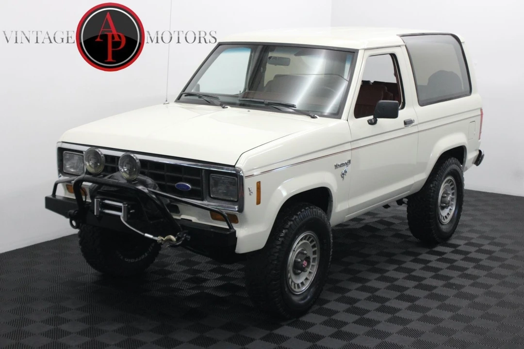 1986 Ford Bronco II - Image 8 of 31