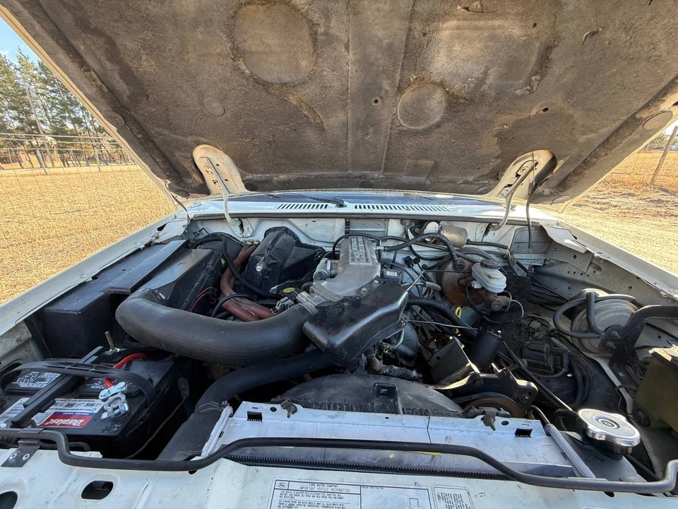 1986 Ford Bronco II - Image 9 of 10