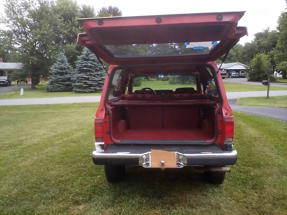 1986 Ford Bronco II - Image 3 of 10