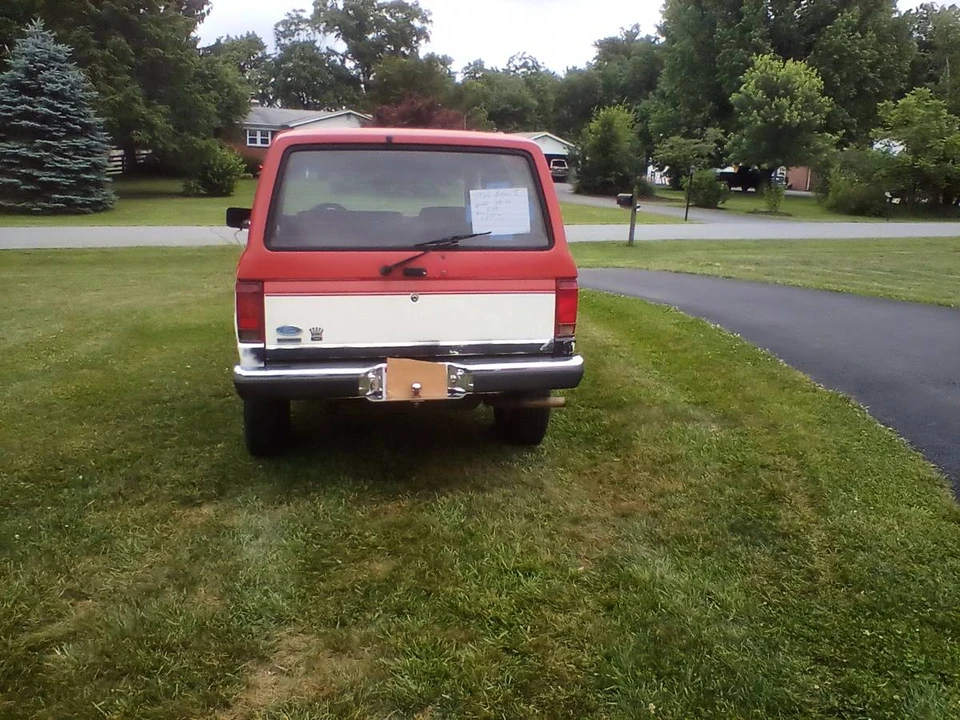 1986 Ford Bronco II - Image 4 of 10