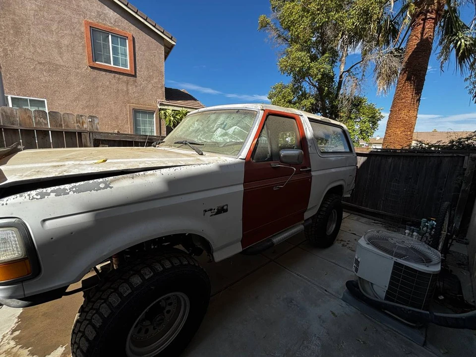 1986 Ford Bronco 3rd Gen - Image 5 of 5