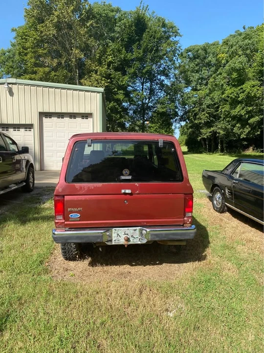 1986 Ford Bronco 3rd Gen - Image 3 of 8