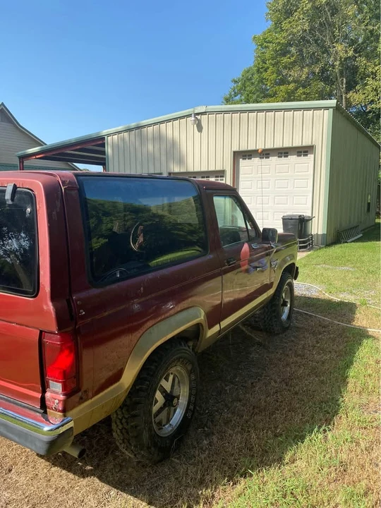 1986 Ford Bronco 3rd Gen - Image 4 of 8