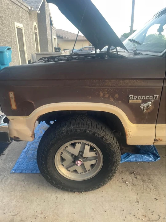 1986 Ford Bronco 3rd Gen - Image 3 of 18