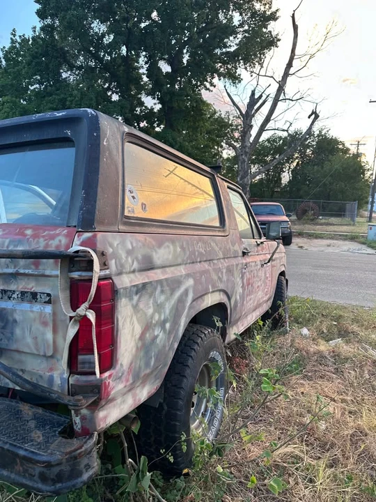 1986 Ford Bronco 3rd Gen - Image 3 of 6