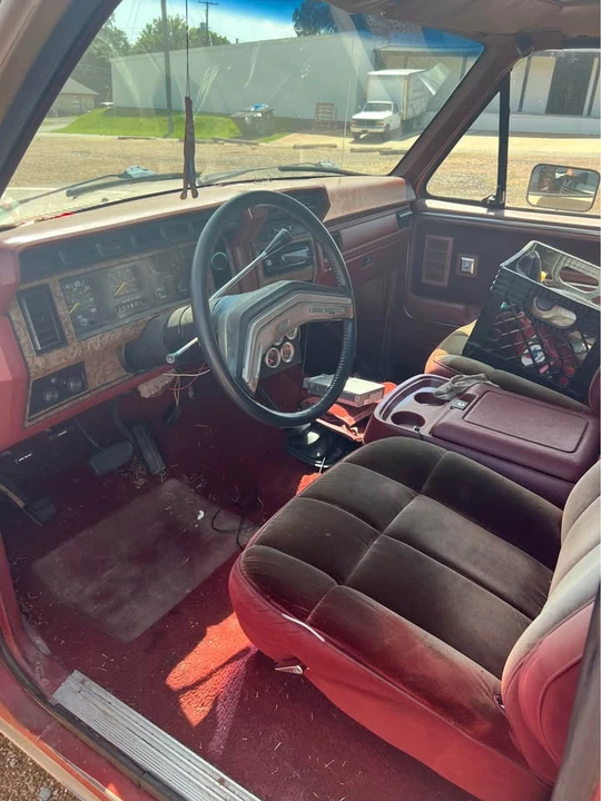 1986 Ford Bronco 3rd Gen - Image 3 of 4