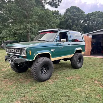 1986 Ford Bronco Sport Utility 2D