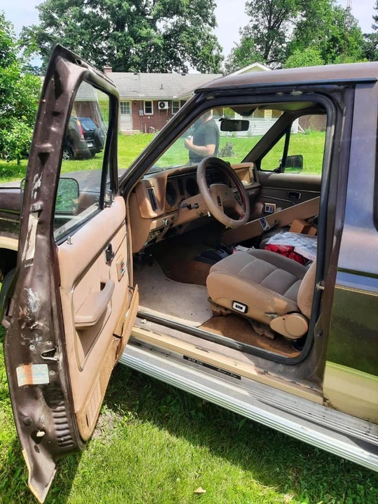 1986 Ford Bronco 3rd Gen - Image 8 of 14
