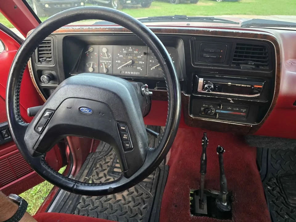 1986 Ford Bronco 3rd Gen - Image 7 of 12