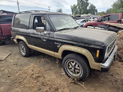 1986 Ford Bronco Sport Utility 2D
