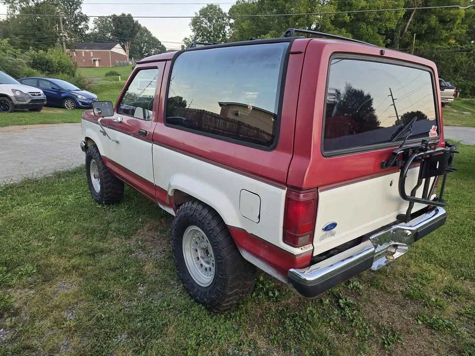 1986 Ford Bronco 3rd Gen - Image 3 of 12