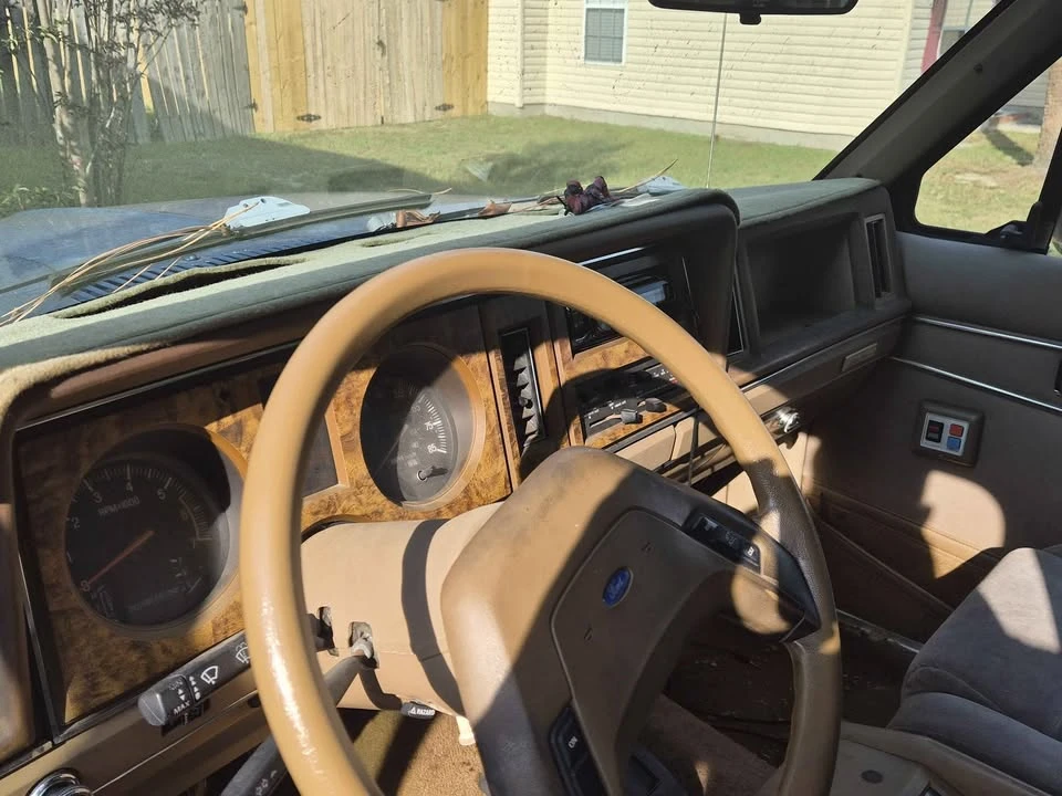 1986 Ford Bronco 3rd Gen - Image 4 of 6