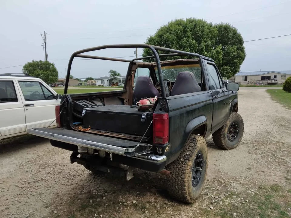 1986 Ford Bronco 3rd Gen - Image 5 of 5
