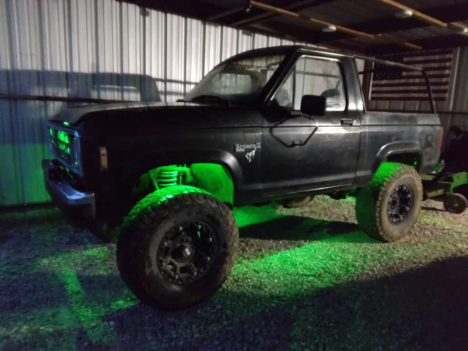 1986 Ford Bronco 3rd Gen - Image 2 of 5