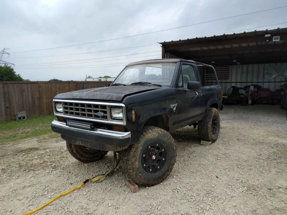 1986 Ford Bronco 3rd Gen - Image 4 of 5