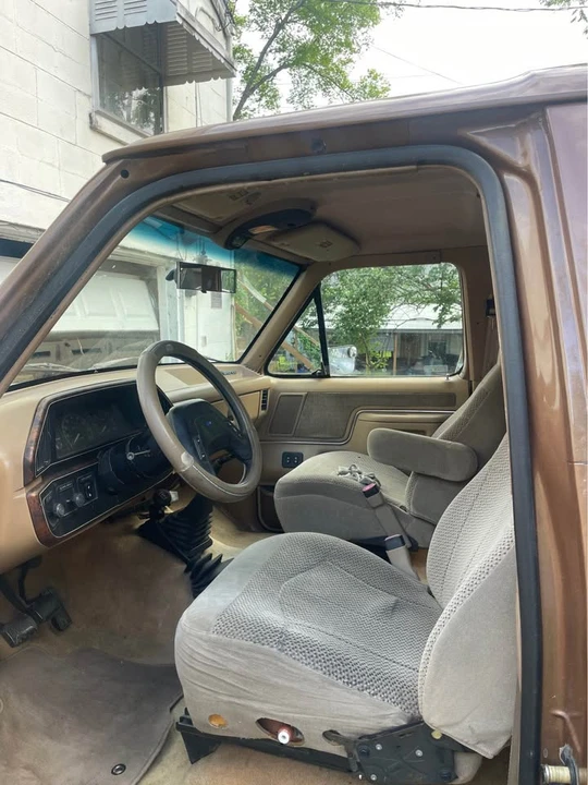 1986 Ford Bronco 3rd Gen - Image 9 of 11