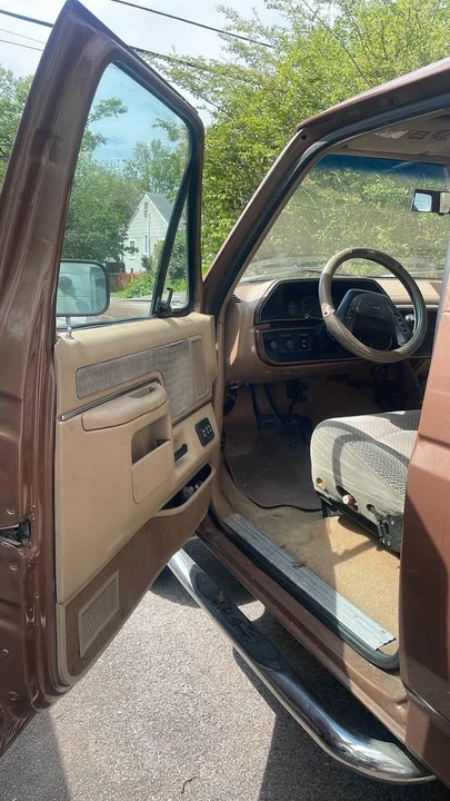 1986 Ford Bronco 3rd Gen - Image 7 of 11