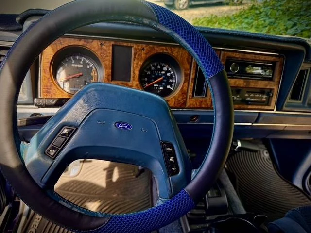 1986 Ford Bronco 3rd Gen - Image 13 of 22
