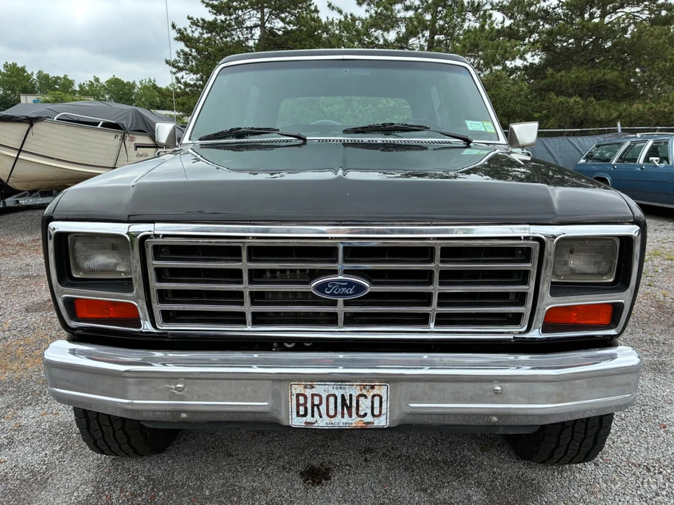 1986 Ford Bronco 3rd Gen - Image 7 of 24