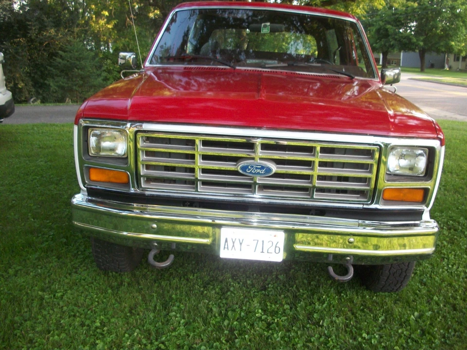 1986 Ford Bronco 4th Gen - Image 3 of 10