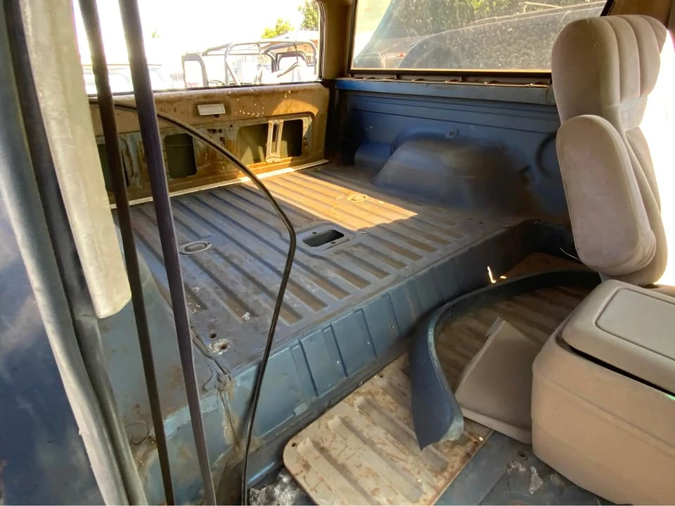 1986 Ford Bronco 3rd Gen - Image 6 of 8