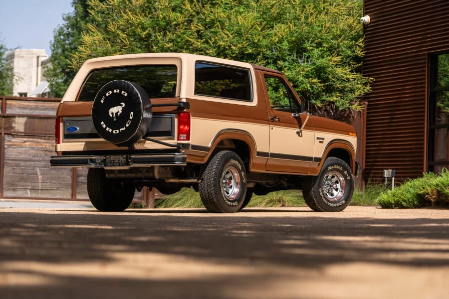 1986 Ford Bronco 3rd Gen - Image 3 of 31