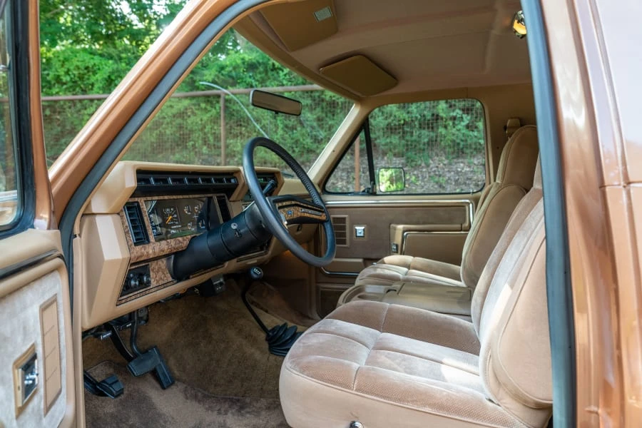 1986 Ford Bronco 3rd Gen - Image 24 of 31