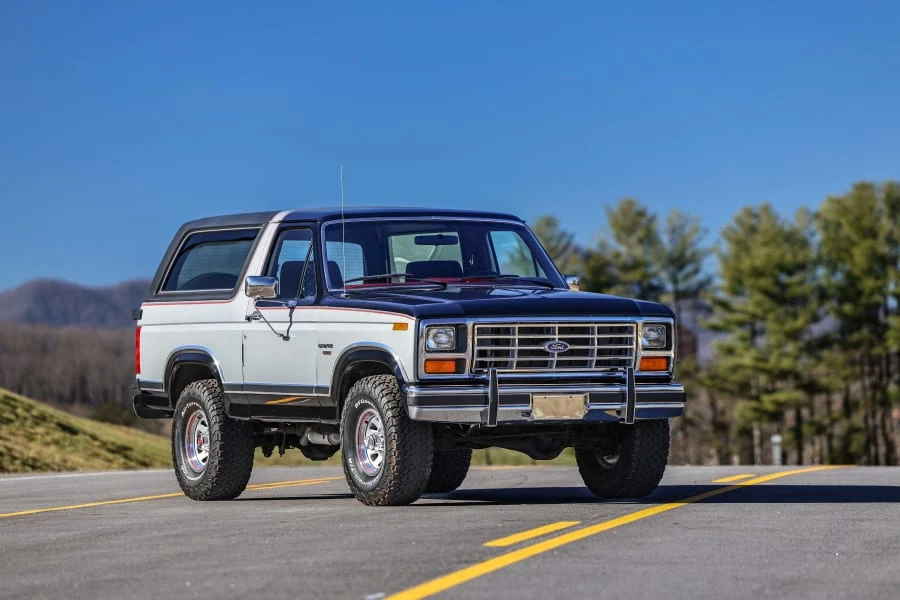 1986 Ford Bronco 3rd Gen - Image 5 of 31