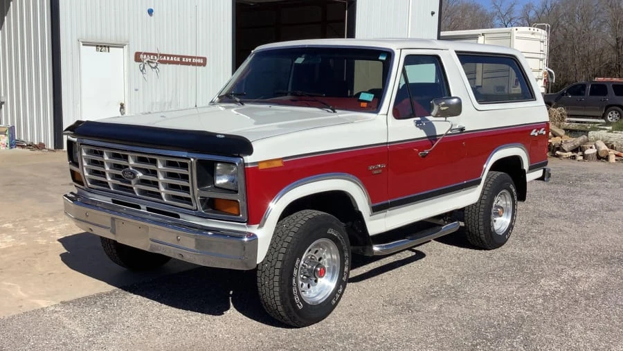 1986 Ford Bronco 3rd Gen - Image 4 of 10