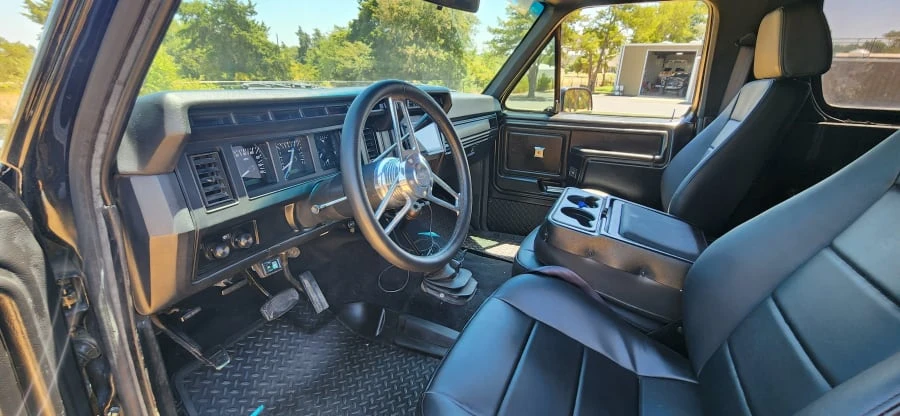 1986 Ford Bronco 3rd Gen - Image 5 of 13
