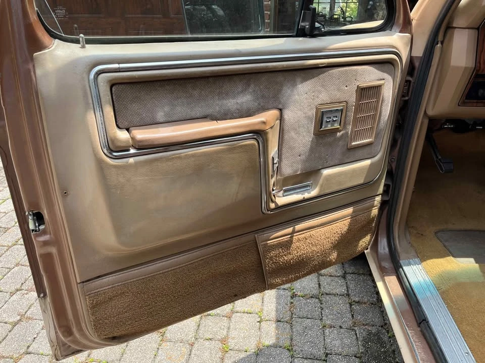 1986 Ford Bronco 3rd Gen - Image 8 of 16