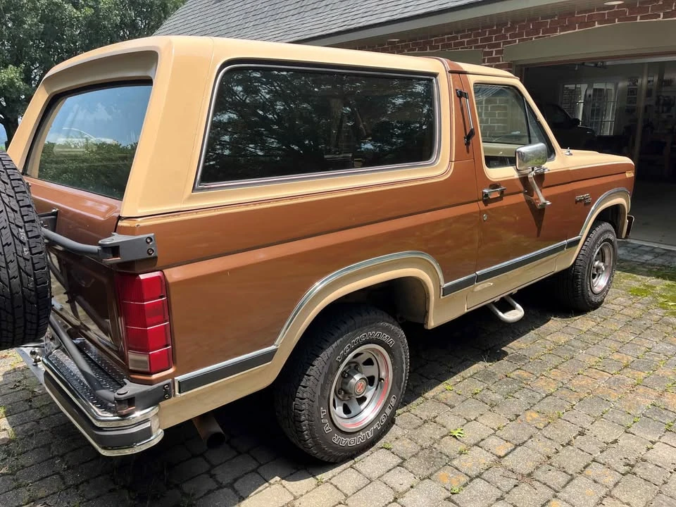 1986 Ford Bronco 3rd Gen - Image 4 of 16