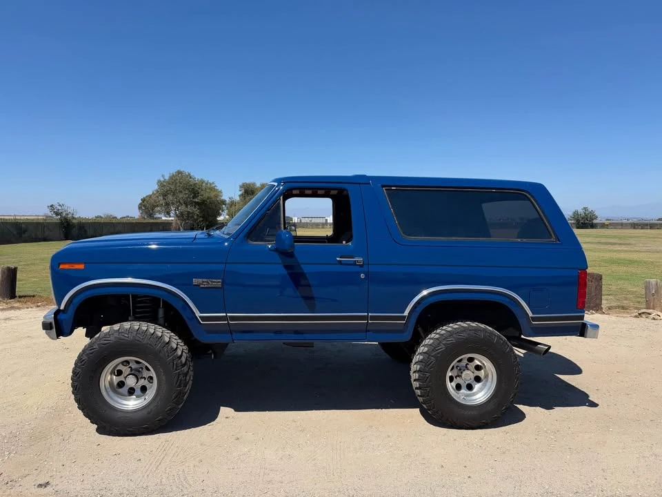 1986 Ford Bronco 3rd Gen - Image 12 of 13