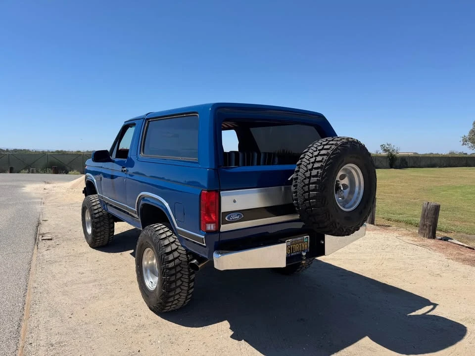 1986 Ford Bronco 3rd Gen - Image 2 of 13