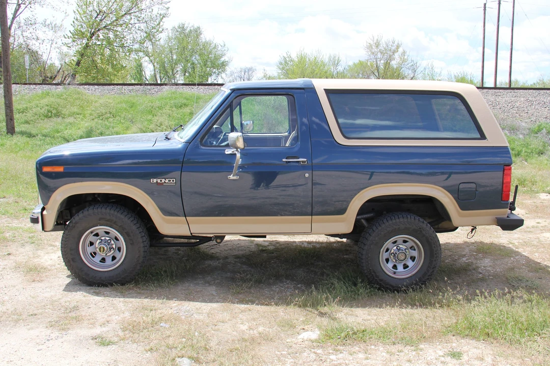 1986 Ford Bronco 3rd Gen - Image 7 of 31