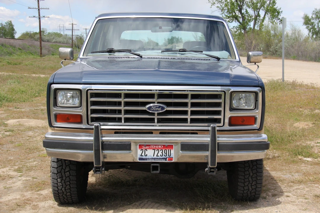 1986 Ford Bronco 3rd Gen - Image 2 of 31