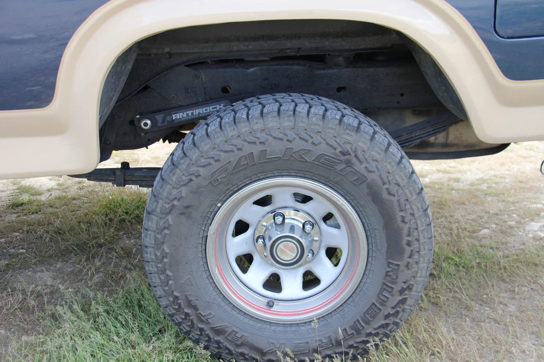 1986 Ford Bronco 3rd Gen - Image 18 of 31