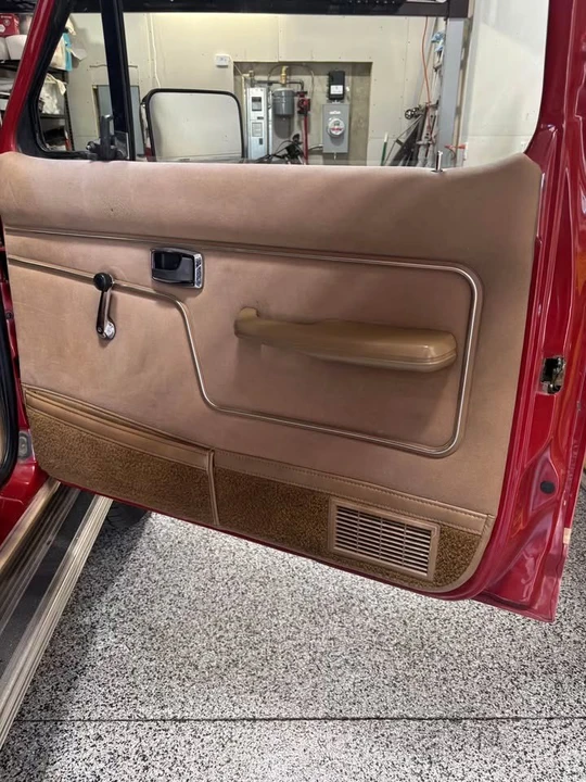 1986 Ford Bronco 3rd Gen - Image 11 of 15