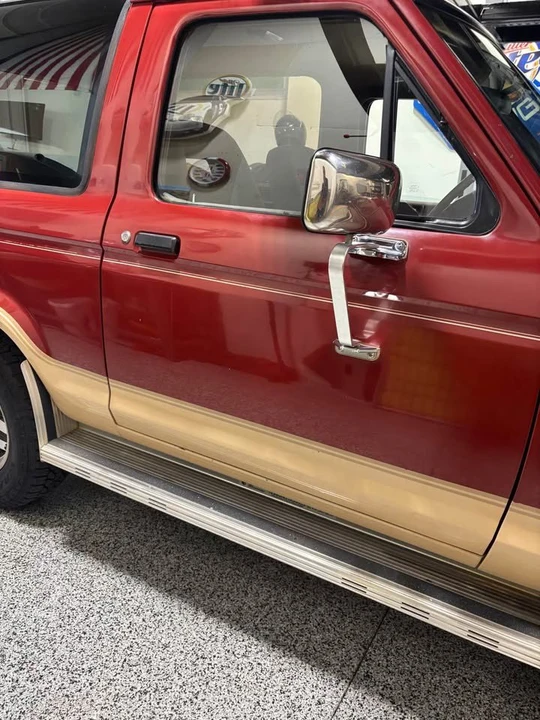 1986 Ford Bronco 3rd Gen - Image 5 of 15