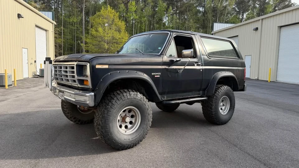 1986 Ford Bronco 3rd Gen - Image 5 of 14