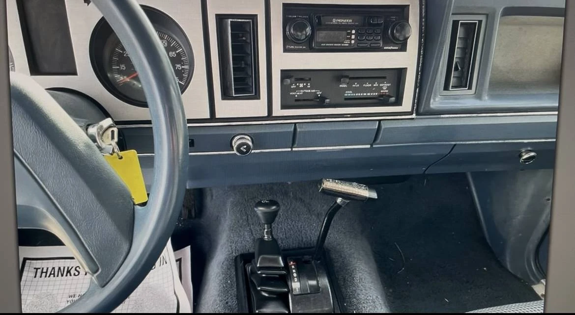 1986 Ford Bronco 3rd Gen - Image 6 of 17