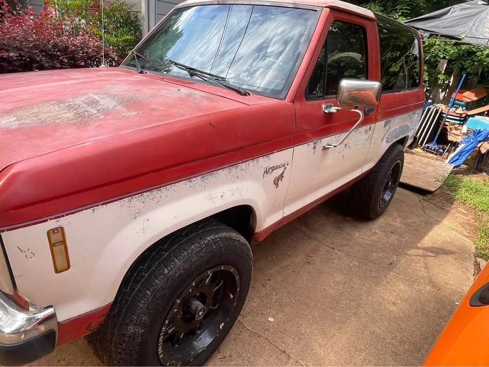 1986 Ford Bronco 3rd Gen - Image 3 of 8