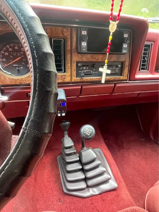 1986 Ford Bronco 3rd Gen - Image 6 of 8