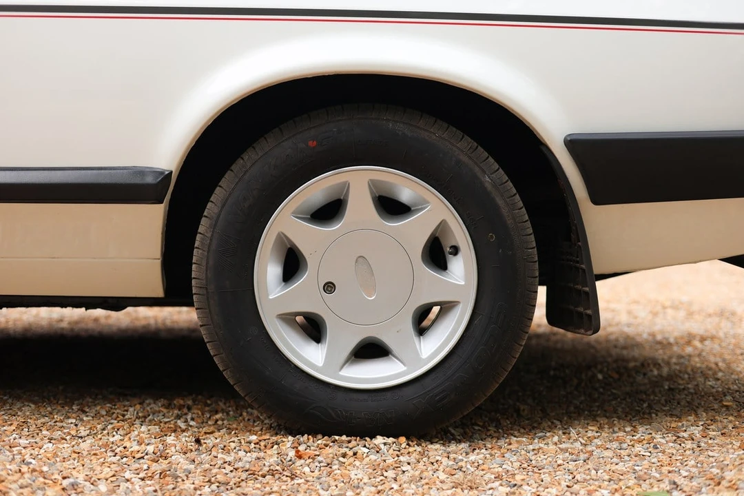 1986 Ford - Image 14 of 30